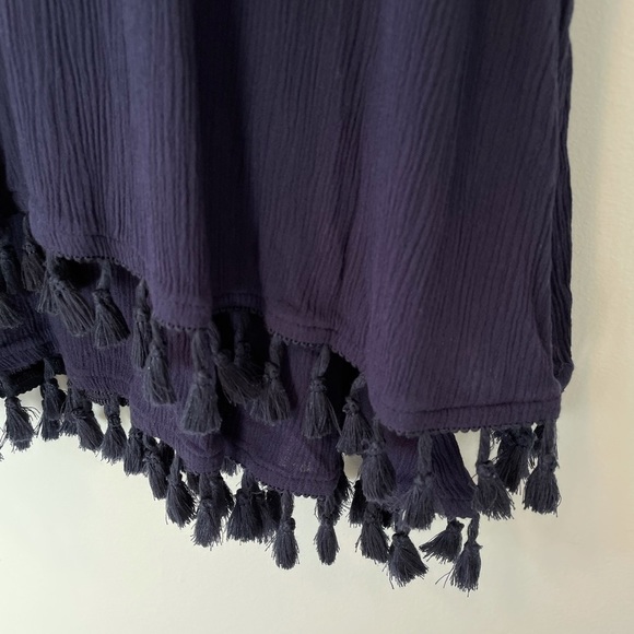 Hailey Lyn Tunic with Tassles - Picture 3 of 10